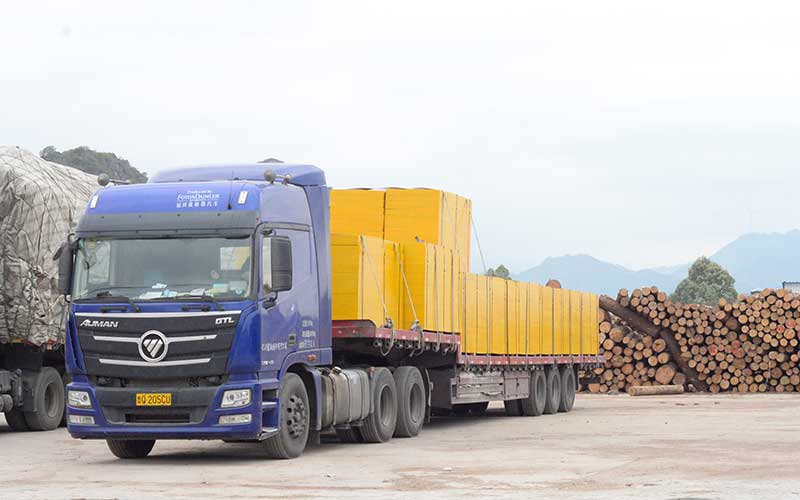 發(fā)一車建筑紅模板到廣東惠州運費需要多少? 發(fā)一車建筑紅模板到廣東惠州運費需要多少?