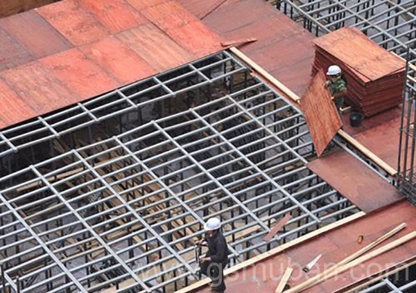 紅色建筑模板什么價格?紅色模板價格受什么影響? 紅色建筑模板什么價格?紅色模板價格受什么影響?