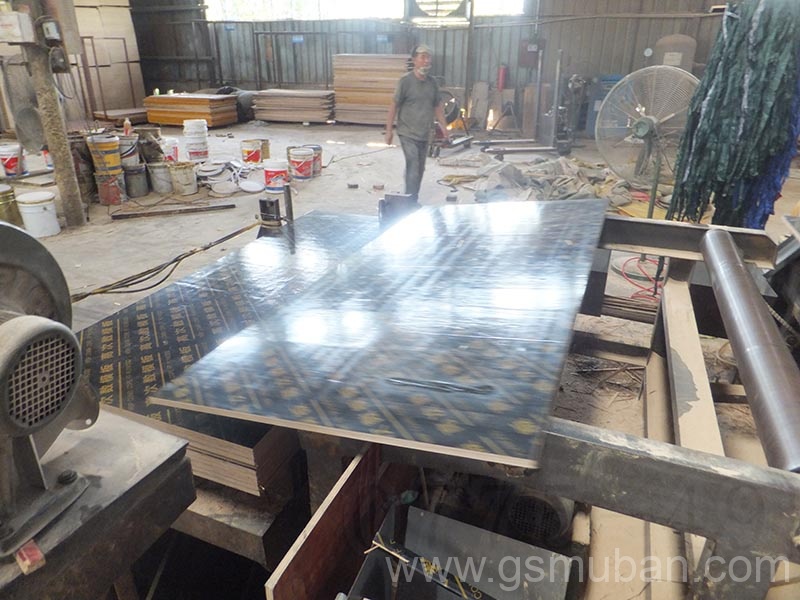 什么是工程木模板?工程模板價格介紹 什么是工程木模板?工程模板價格介紹