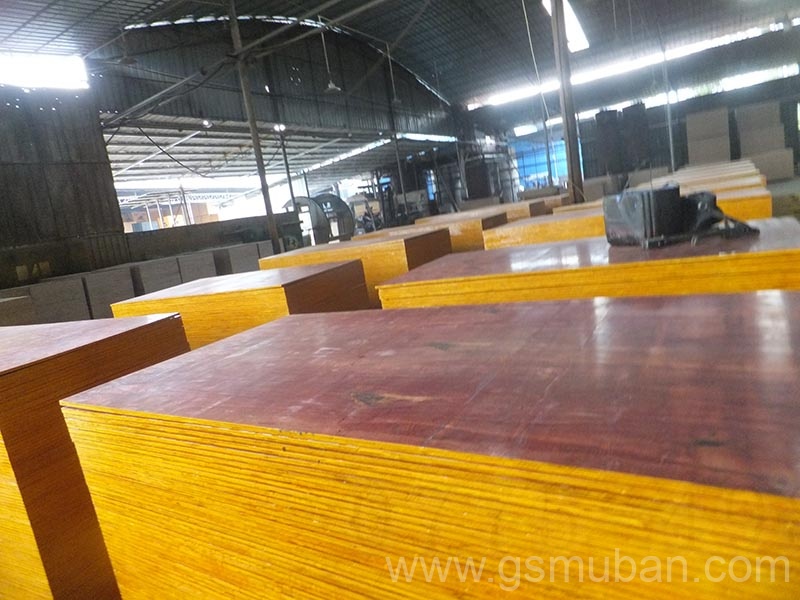 建筑模板一次成型與二次成型有什么區(qū)別？