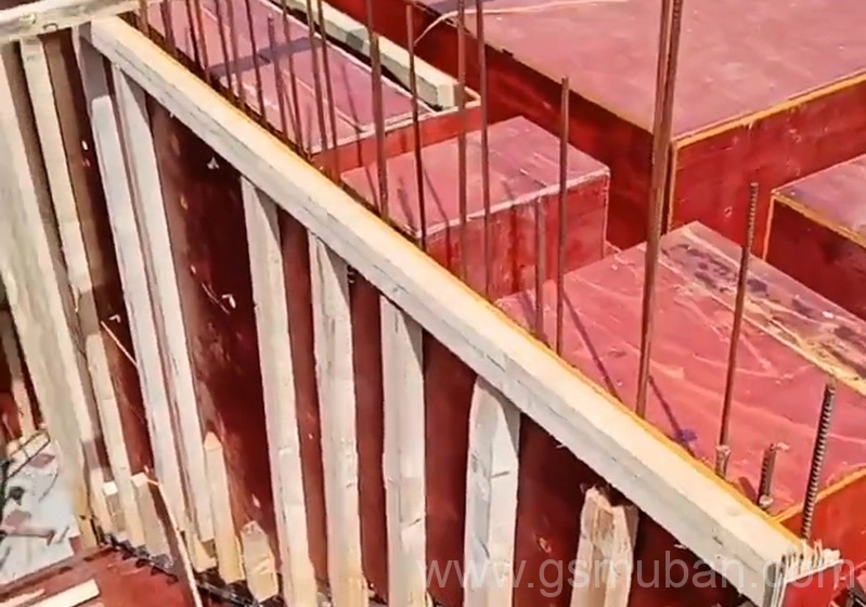 建筑工程中，建筑模板和建筑木方的損耗比是多少？