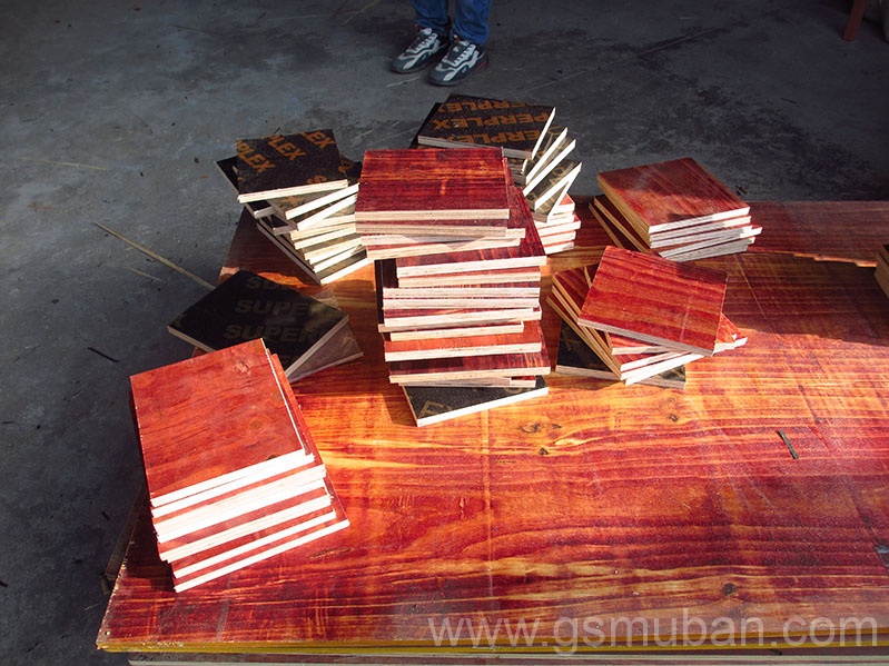 工程建筑模板市場(chǎng)價(jià)格混亂的三大原因 工程建筑模板市場(chǎng)價(jià)格混亂的三大原因