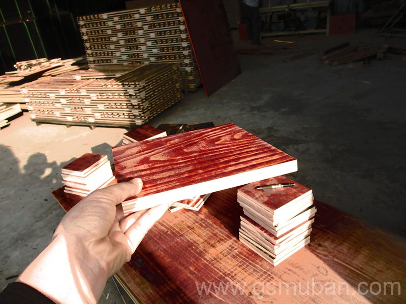 不同的材質模板區(qū)別？廣西模板廠家電話