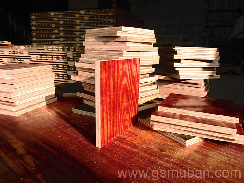 模板分類你了解幾個？看看建筑模板廠家怎么說！